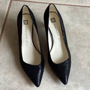Anne Klein Black Pointed Toe Heels